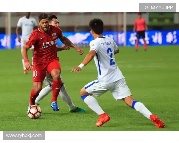 上港与智诚激战回顾精彩录像分析与比赛亮点总结 上港与智诚激战回顾精彩录像分析与比赛亮点总结