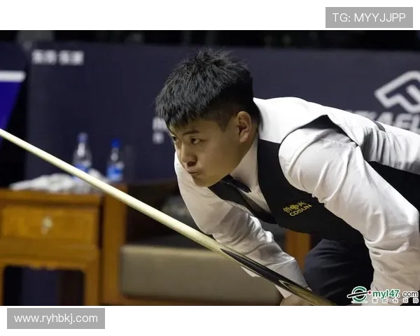 梁文博与宾汉姆巅峰对决谁能在斯诺克赛场上笑到最后